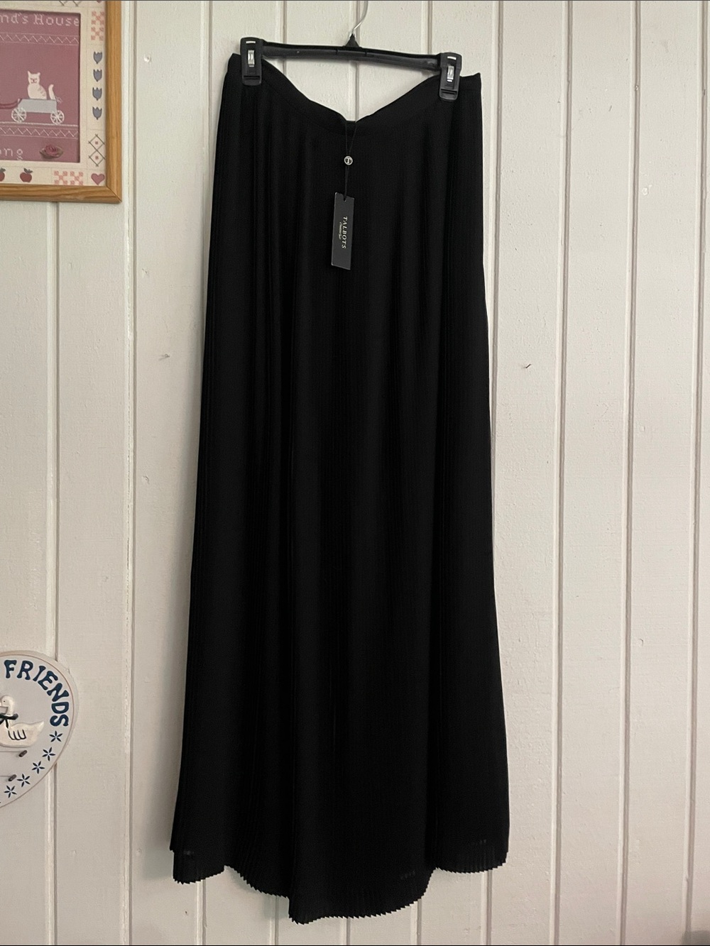 Women’s Talbots Classic Black Pleated Maxi Skirt NWT Size 10
